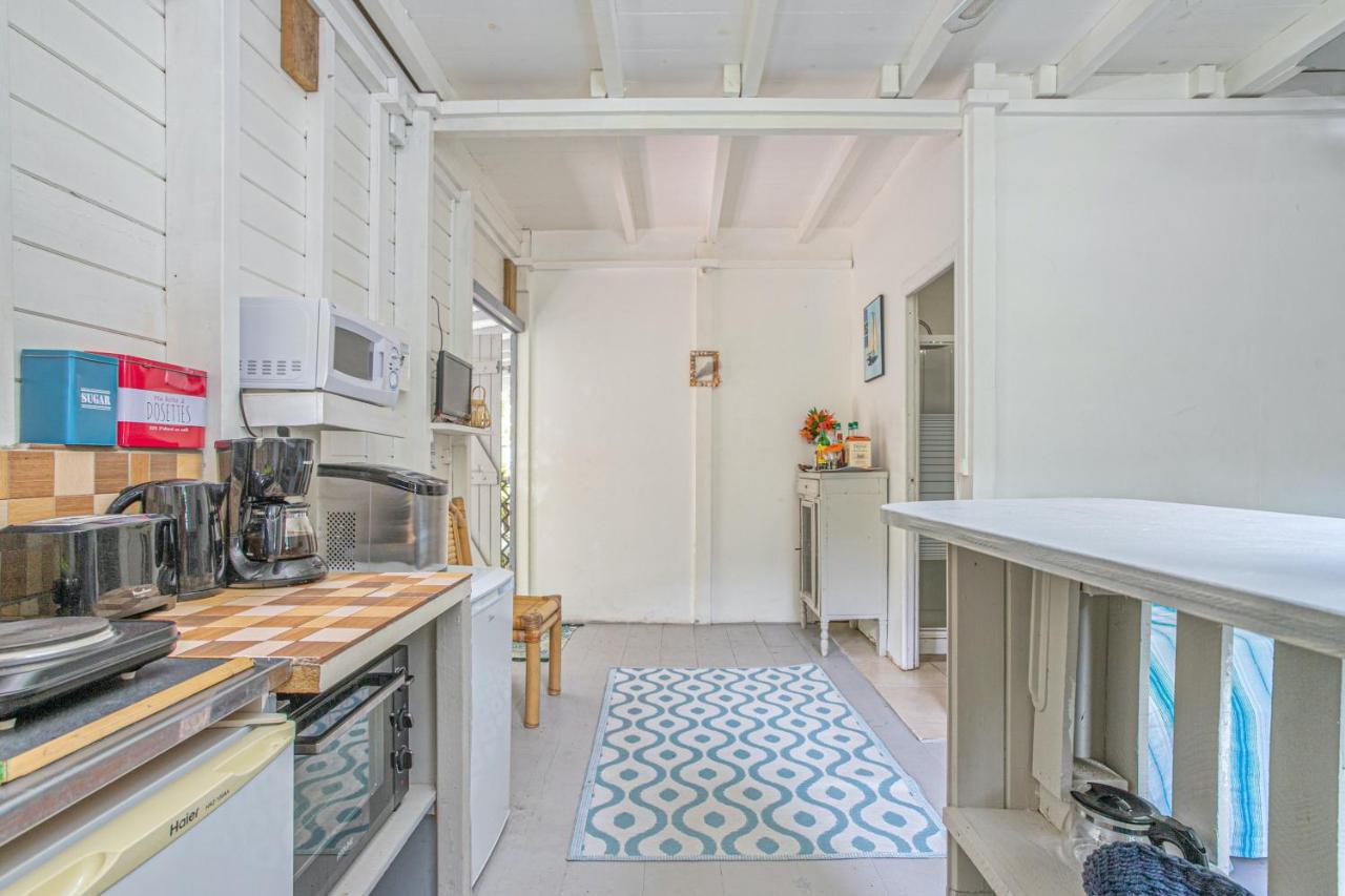 Appartement Charmant Au Carbet Avec Vue Sur La Mer 50 M² Le Carbet Bagian luar foto